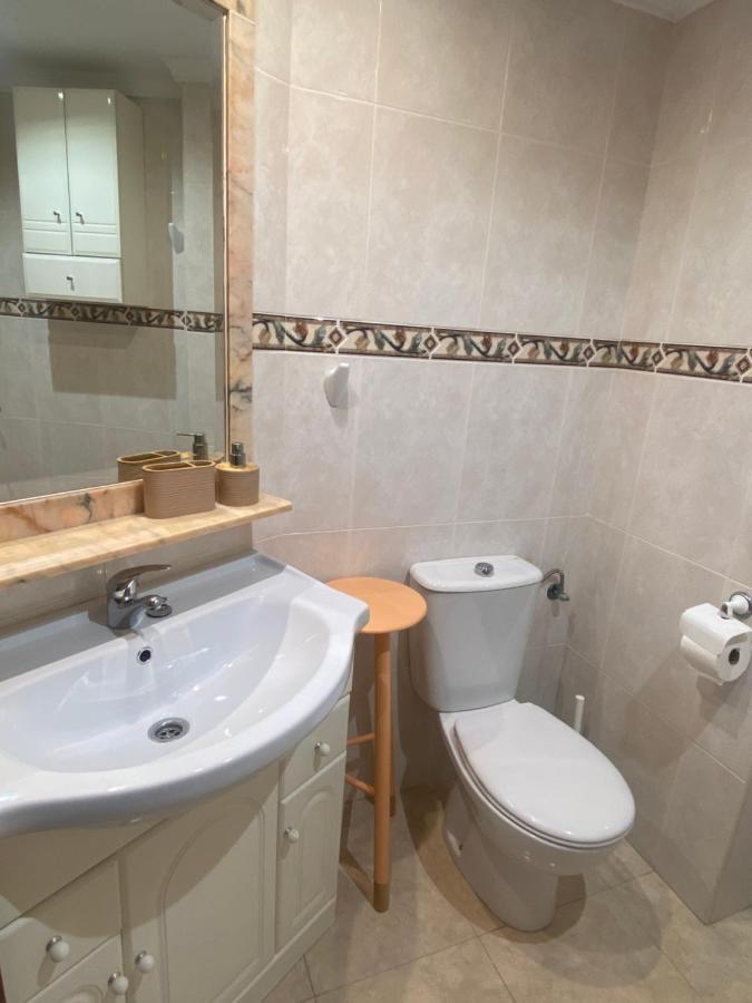 Apartamento En La Carihuela Торремолинос Экстерьер фото