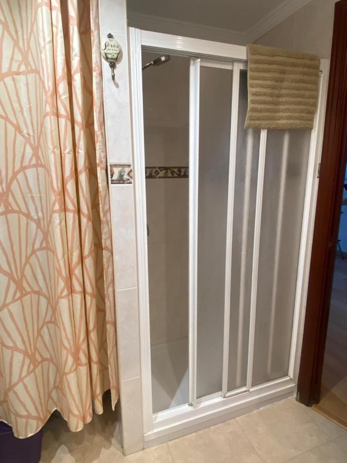 Apartamento En La Carihuela Торремолинос Экстерьер фото